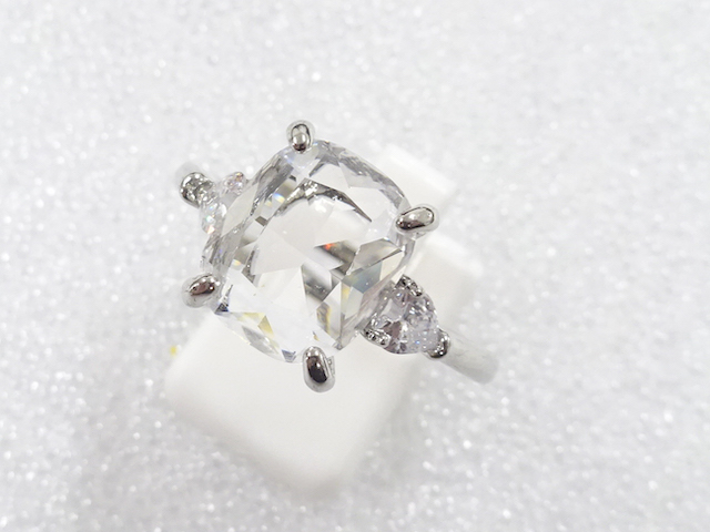 Japanese Kimono / Antique Accessories Metal